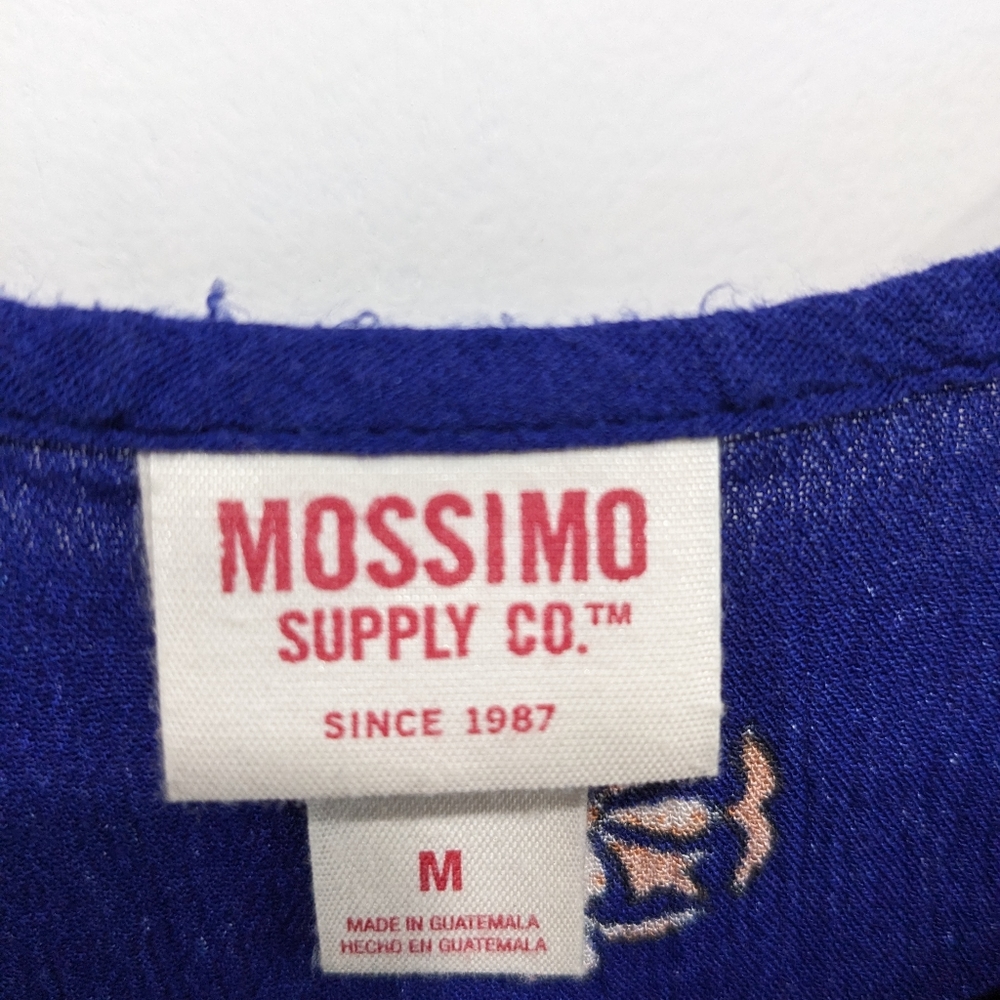 Blue Shirt - Picture 4 of 4